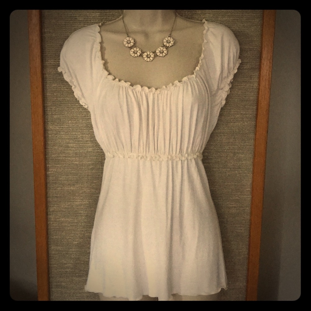 💜2/$14💜MAX STUDIO on/off shoulder peasant top - Picture 4 of 8